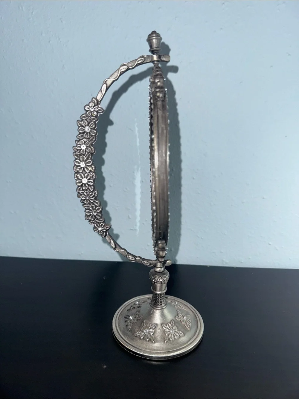 Vintage/Antique Ornate Tabletop Vanity Mirror 10